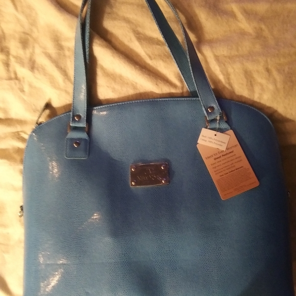 Light blue purse - Picture 1 of 4